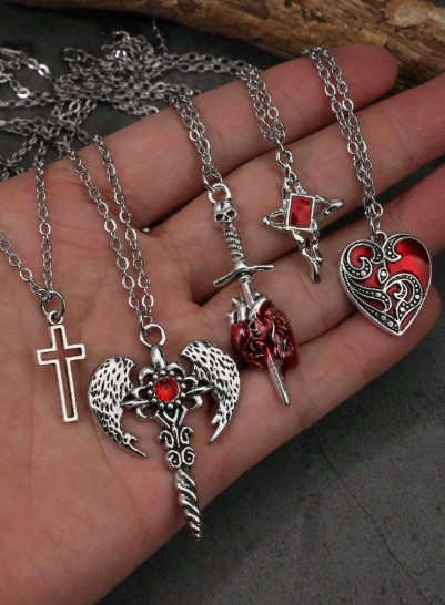 Collares Góticos Vintage – Dijes Alternativos Surtidos