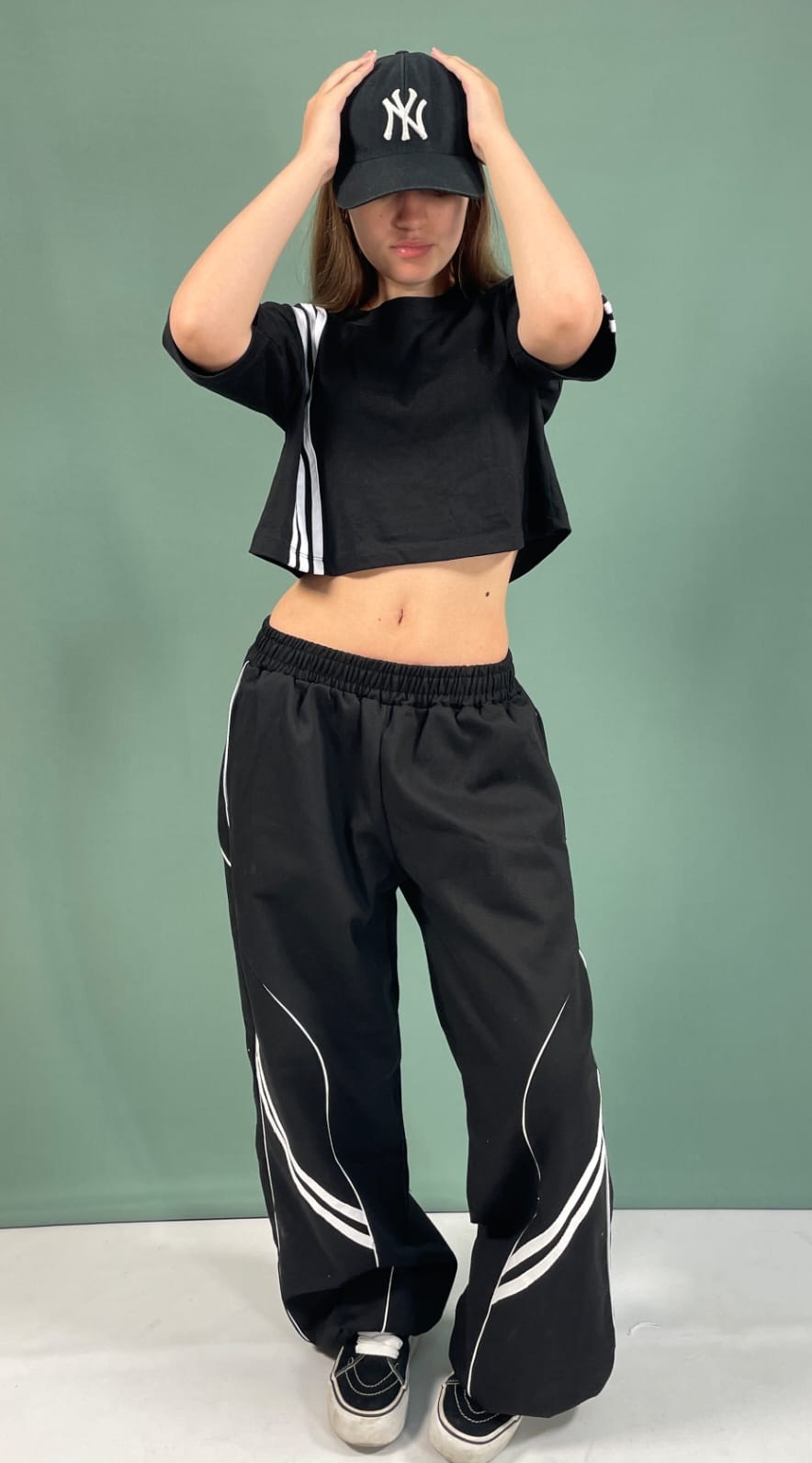 Pantalón Wide Leg Mujer – Rayas Laterales - Image 4