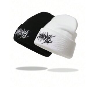 Gorro Beanie Negro / Blanco – Estilo Kpop / Grunge / Gótico Urbano