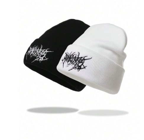 Gorro Beanie Negro / Blanco – Estilo Kpop / Grunge / Gótico Urbano