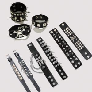 Pulseras Góticas de Cuero con Tachas, Calaveras y Estilo Punk