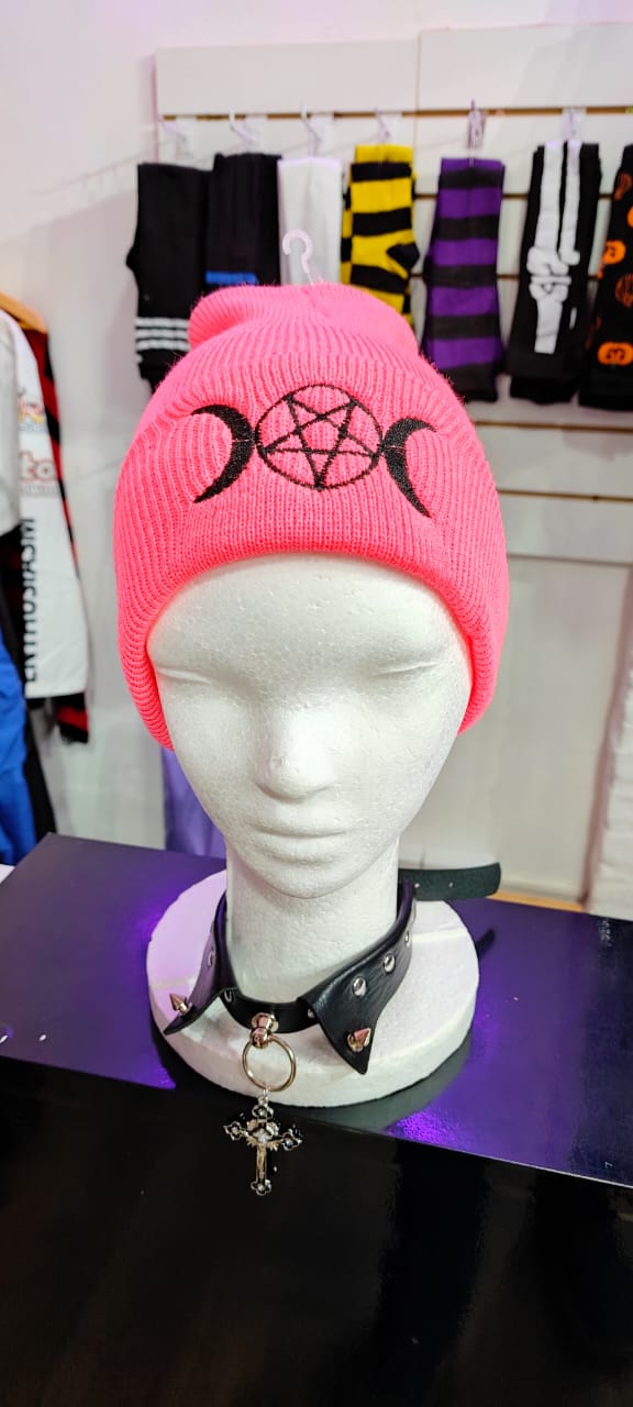 Gorro Beanie Pentagrama y Lunas – Not Today Originals - Image 4