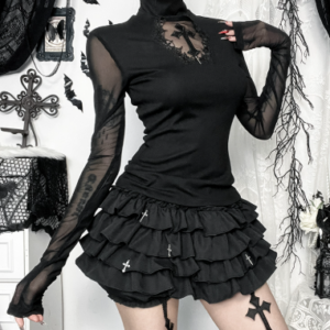 Top Gótico Negro con Tul y Cruz – Estilo Dark Elegante