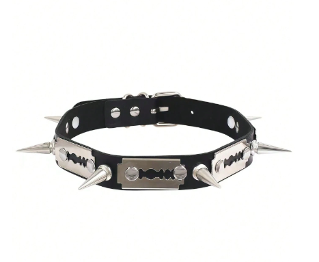 Choker Gótico con Púas – Not Today - Imagen 2
