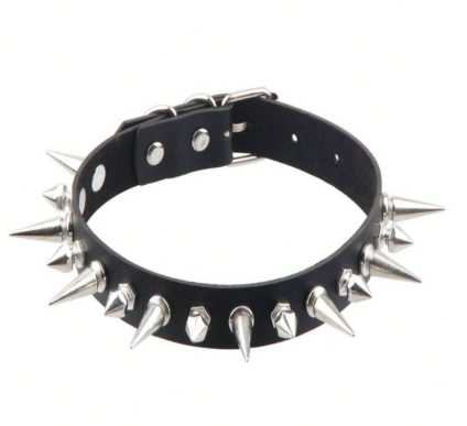 Choker Gótico con Púas – Not Today - Imagen 3